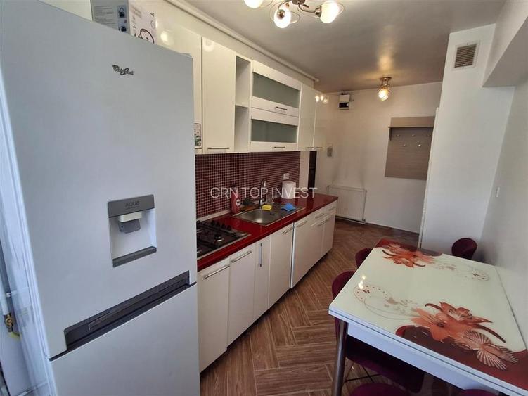 Apartament 2 camere decomandat zona Centrala - 8