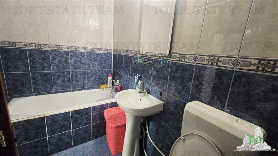 Casa cu 5 camere si 2 bai in zona Giulesti- sector 1, disponibila imediat