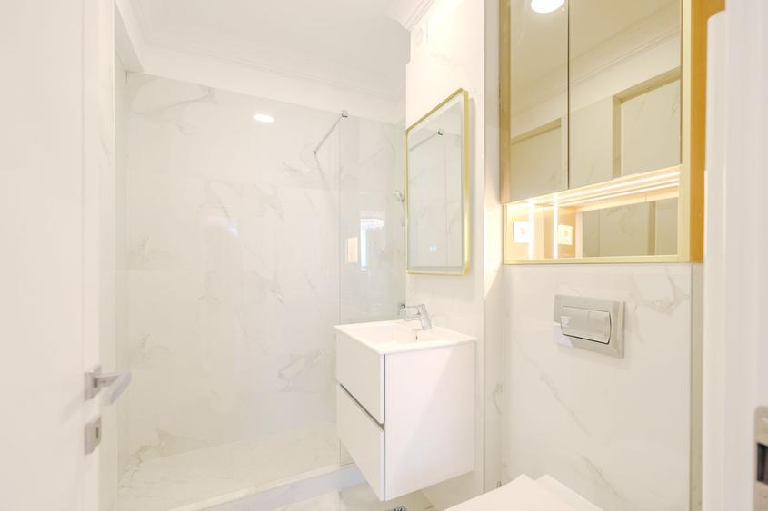 2 CAMERE REZIDENTIAL, PIPERA, ROND OMV, LUX, DESIGNER, INVESTITIE