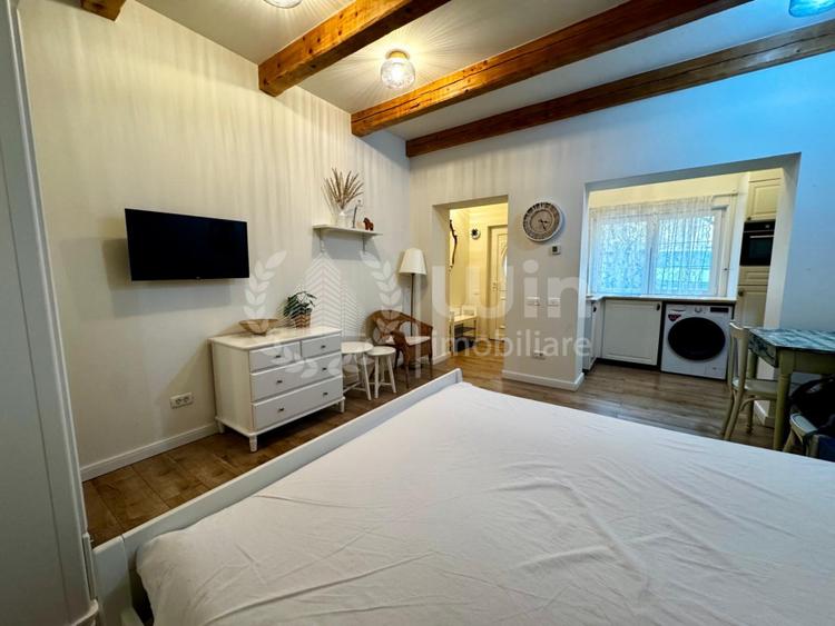 Doua apartamente la cheie | Ideal regim hotelier | Semicentral | Horea