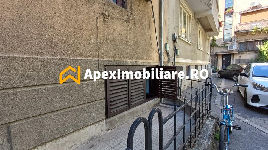 Birouri de închiriat Victoriei–Moxa, București | 40 mp, 2 camere