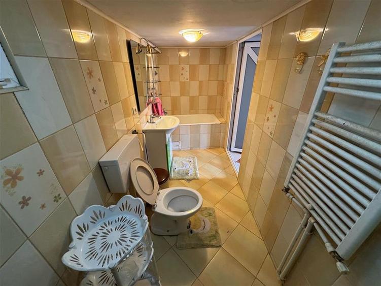 Casa stradala de vanzare in Focsani , str Odobesti nr 56