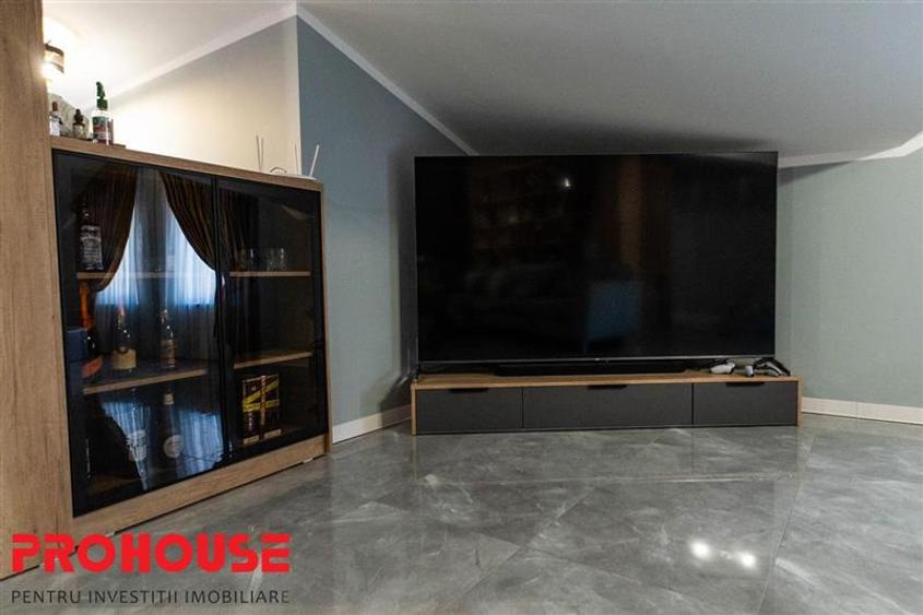 ULTRACENTRAL - Apartament 3 camere decomandate - bloc tip vila - renovat complet