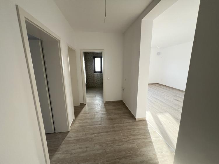 Apartament-2-Camere-Decomandat-54mp-Utili-Balcon-5mp-Parcare-Sanpetru-Residence