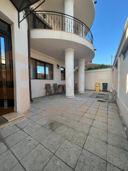 Vila impresionanta P+3, Bulevardul Mamaia, zona Tomis II