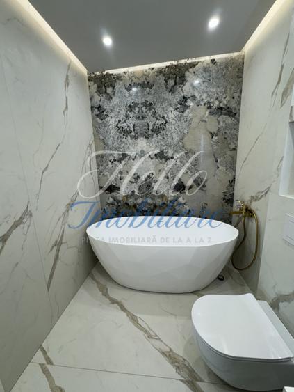 Apartament de vanzare 2 camere, 61 mp zona Calea Baciului