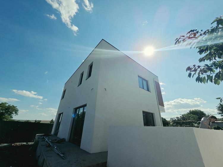 Casa noua tip Vila Constructie 2026-de vanzare!