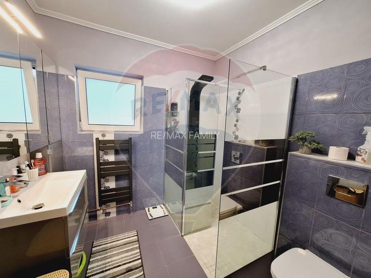 Casă / Vilă cu 5 camere de vânzare - 6