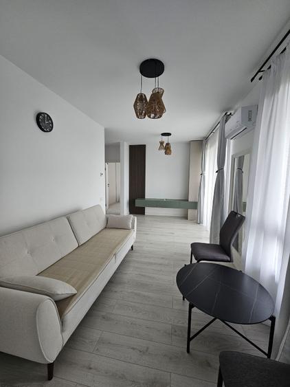 Apartament de inchiriat, 2 camere, loc de parcare inclus
