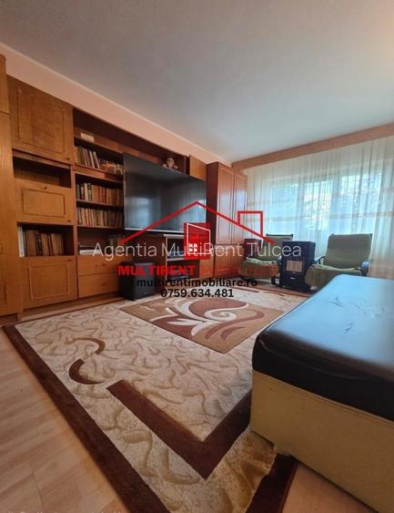 Apartament etaj 1 - cartier E3 - pozitie excelenta ! - 2