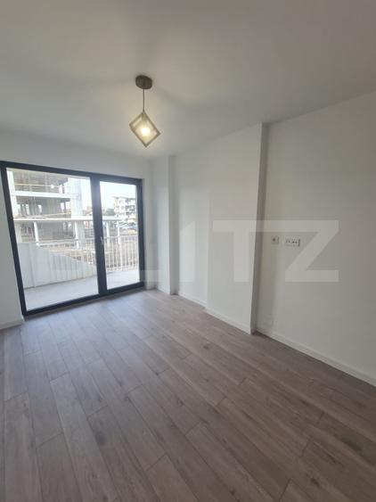 Apartament cu 3 camere, incalzire in pardoseala, terasa de 10 mp, zona centrala