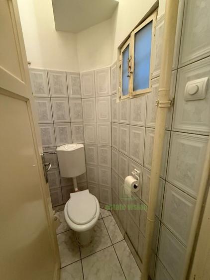 Proprietate rară lângă Piața Romană – 145 mp, clădire cu istorie, lift f