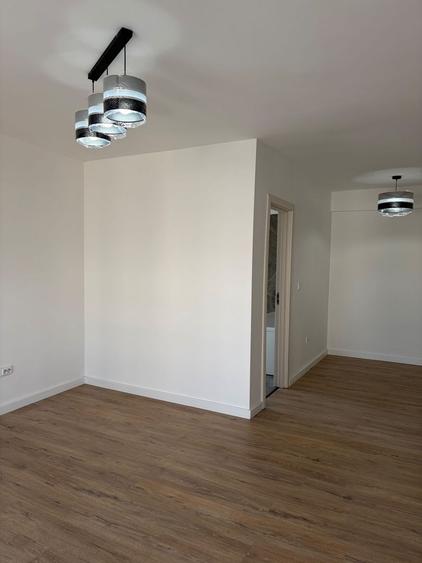Apartament spatios | 102 mp | 3 dormitoare | parcare | C. Baciului