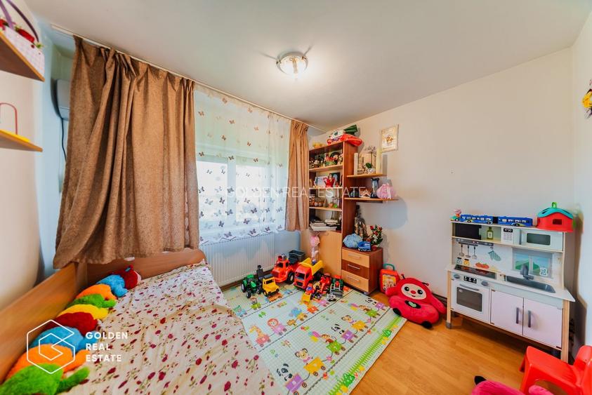 Apartament 3 camere, decomandat, Confectii, comision 0% - 10