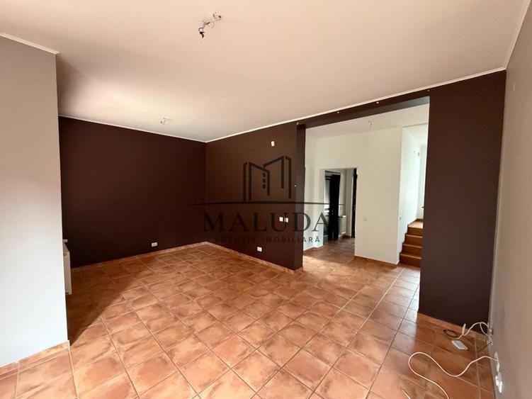 Casa 4 cam., Stefanesti, SU: 164mp., Teren: 462mp, Comision 0% pentru cumparator