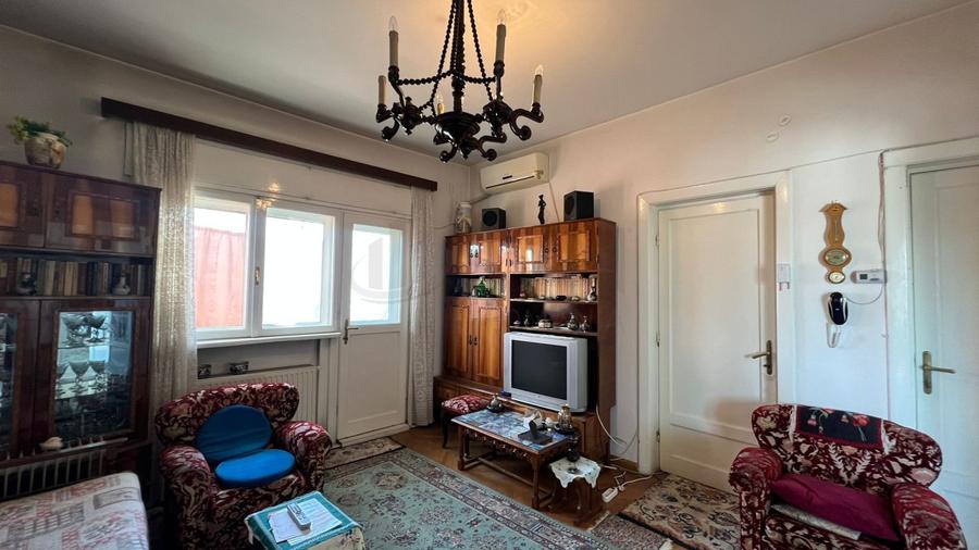 REA1023002 Apartament spatios Calea Grivitei de renovat