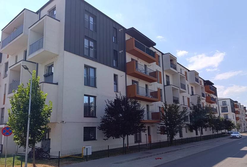 Apartament 1 camera de inchiriat in zona Centrala pe Eroilor din Floresti!