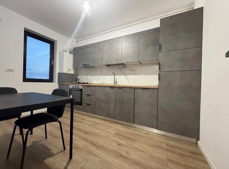 STUDIO PIPERA - PARCARE INCLUSA, CENTRALA PROPRIE, BUCATARIE INCHISA