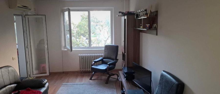 Vânzare apartament 3 camere Dristor