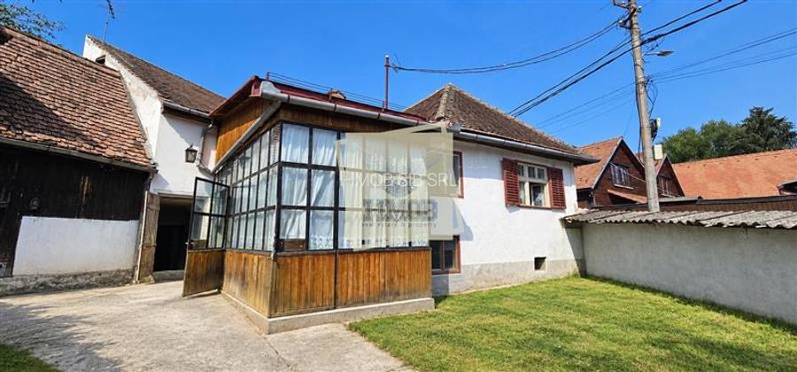 Casa saseasca cu potential remarcabil in Cisnadioara - 2