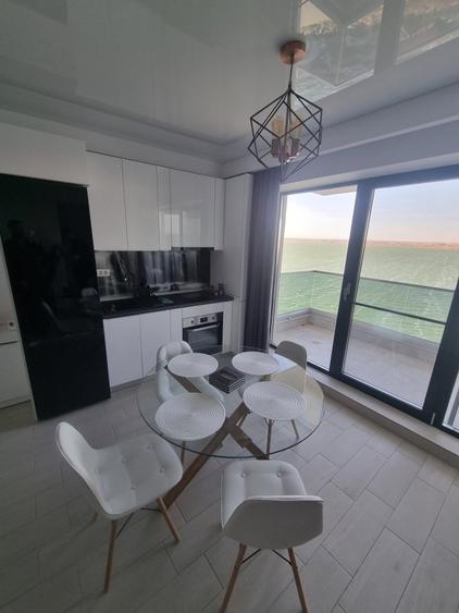 Apartament 3 camere frontal Lac Siutghiol