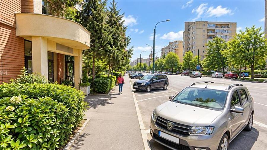 Spatiu comercial, acces stradal direct, vizibilitate +A: cabinet/ salon/ investi - 2