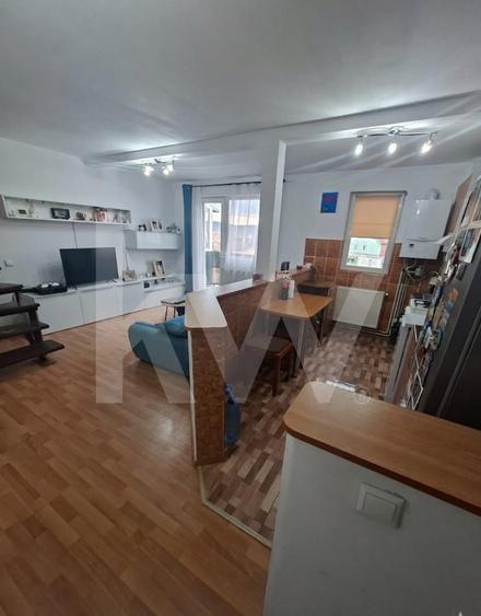 Apartament 3 camere, 2 bai, 2 balcoane de vânzare 75mp TEREZIAN