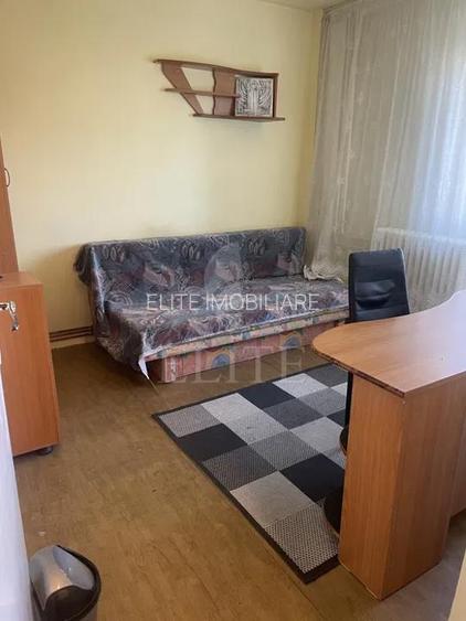 Apartament 2 camere în zona STRAZII AUREL VLAICU