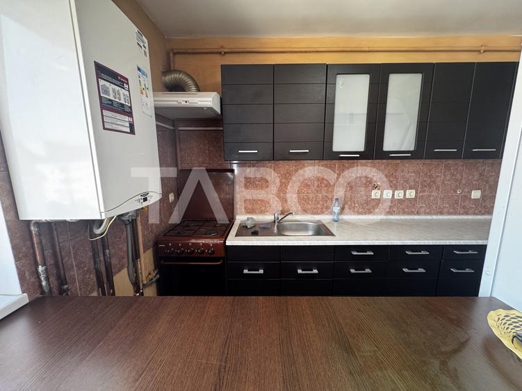 Apartament decomandat cu 4 camere 90 mpu Vasile Aaron Sibiu