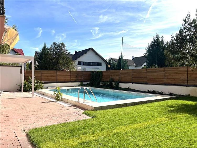 Vila premium in ansamblu superb | Iancu Nicoale - British School