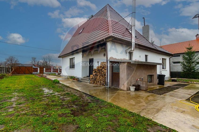 OPORTUNITATEI CASĂ modernă | 238mp utili și teren intravilan 7150mp - 46