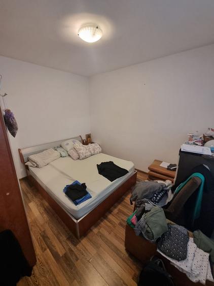 Faleza nord-apartament 4 camere et 1 cu gaze