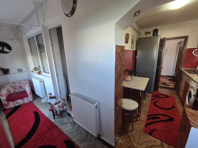 Apartament 2 camere PORT-TULCEA 54mp (schimb cu casa )