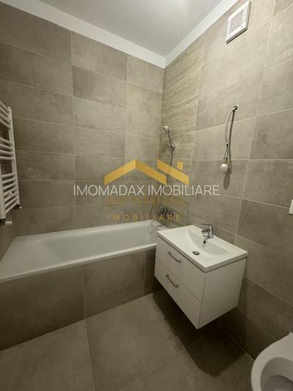 -Apartament -3 camere -2 bai - - 3