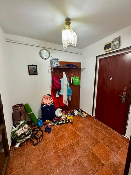 PODU ROS - REST COTNARI - 2 CAMERE - ETAJ INTERMEDIAR - BLOC FARA RISC SEISMIC - MUTARE IMEDIATA