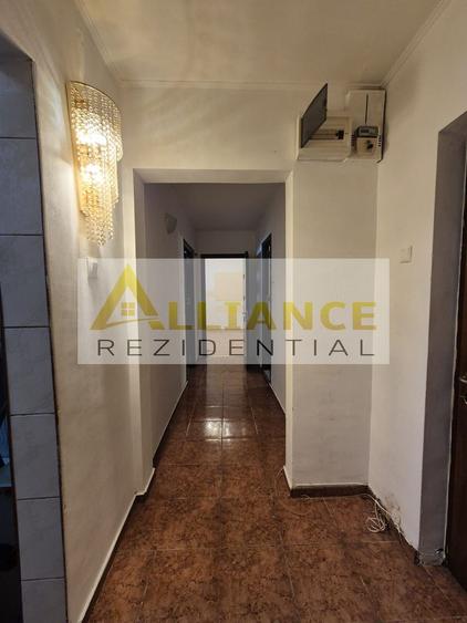 10 MINUTE DE M. TITAN | 2 CAMERE DECOMANDAT | 92.000€