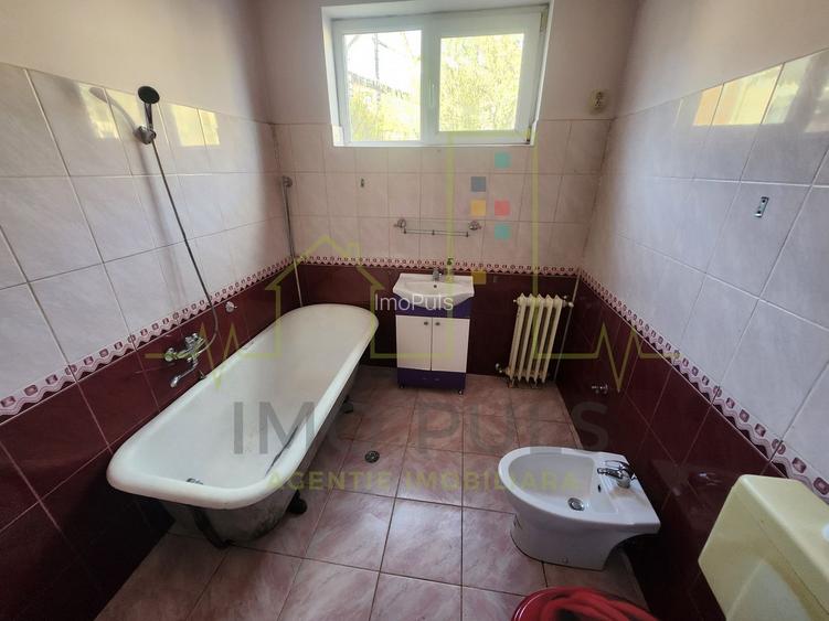 Ultracentral. Parter inalt. Intrare separata. Teren 403 mp in proprietate. - 5