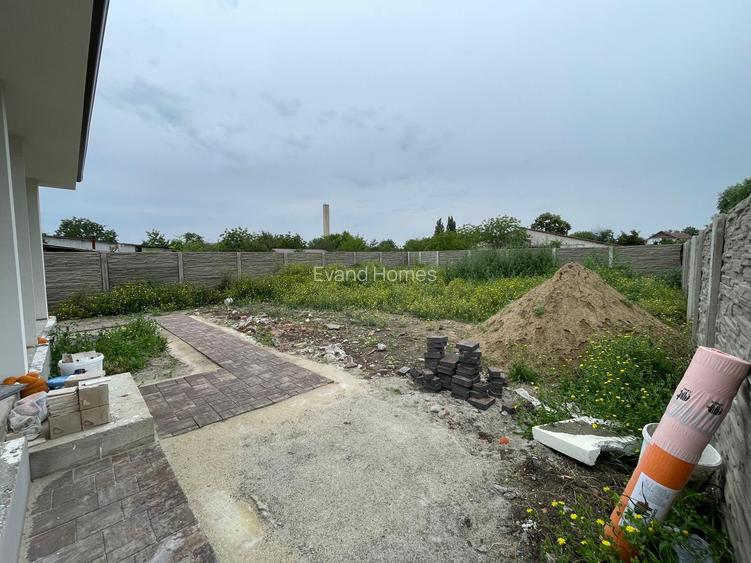 Casa Individuala | Super Pozitie | Asfalt | Giarmata-Mare - 2