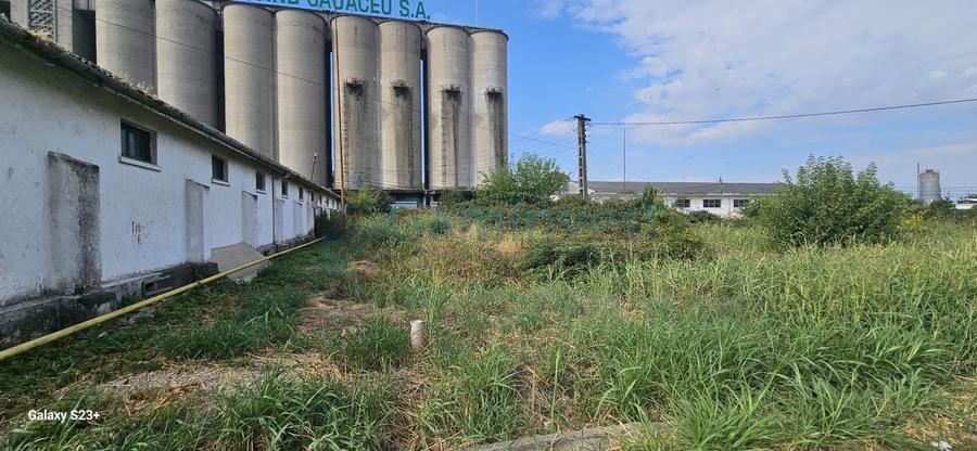 Teren pentru dezvoltare comerciala in Oradea 57000 mp, zona mixta intravilan