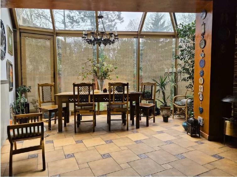 Rezidență exclusivistă cu pădure privată și opțiune Rent to Buy