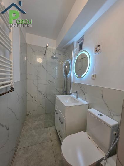 Apartament 3 camere, Piata Romana, 70 mp, 2 bai, mobilat modern, langa metrou