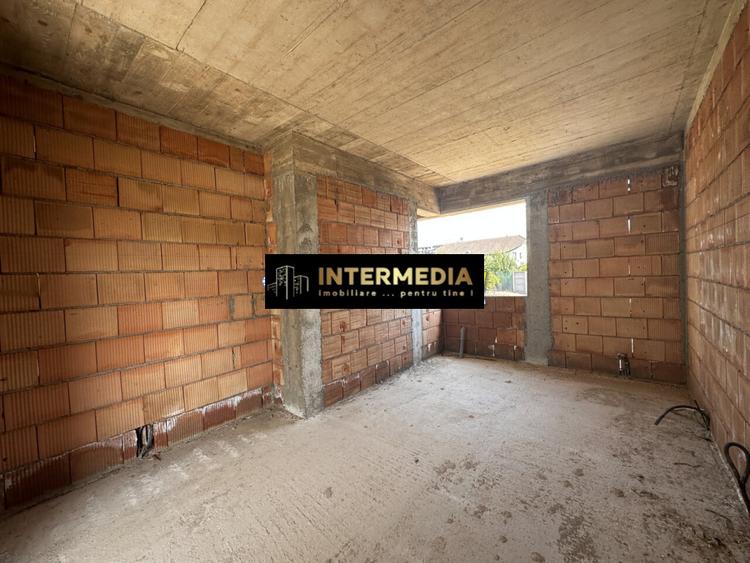 Vanzare Casa Individuala P+M la Rosu cu 345 mp teren si utilitati in Alba Iulia