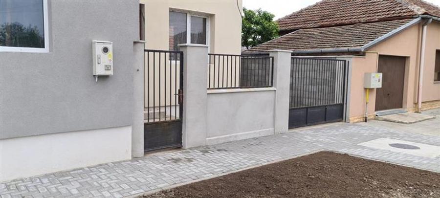 Casa tip duplex in Gai!