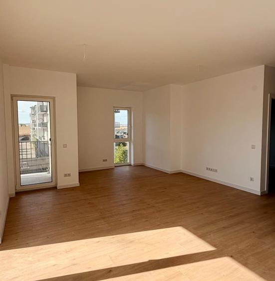 Apartament 2 camere | LA CHEIE | Parcare și boxă incluse in preț | Fără comision