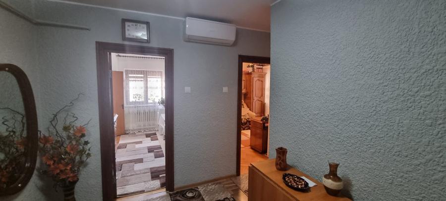 Apartament 3 camere zona centrala