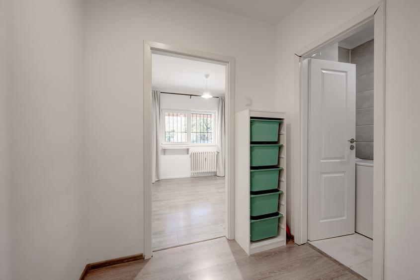 Apartament 4 camere, renovat, nemobilat | Lacul Tei