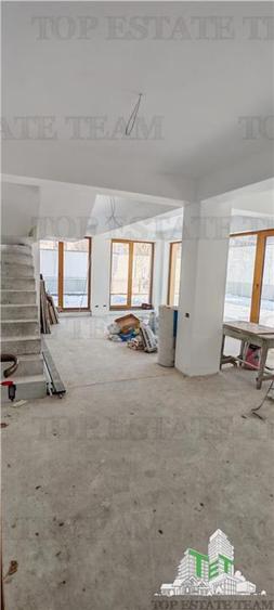 Apartament 3 camere, Duplex P+1 si curte proprie de 110 mp, bloc boutique, finis