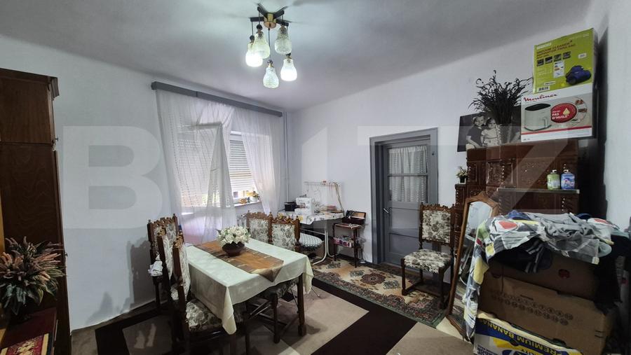 Casa 4 dormitoare, 220 mp, teren 500 mp, zona Titulescu