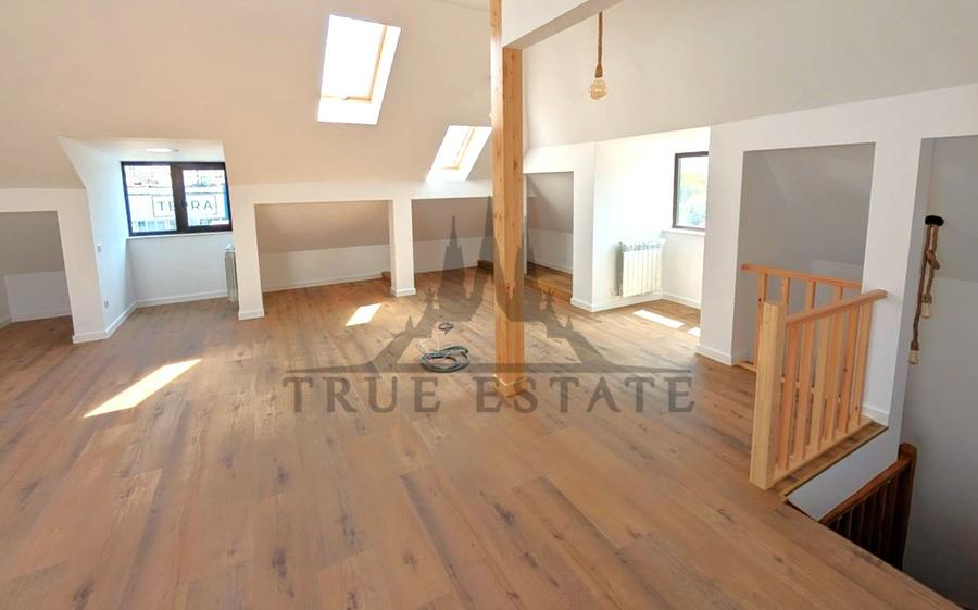 Apartament cu 5 camere in vila cu loc de parcare in curte zona Barbu Vacarescu