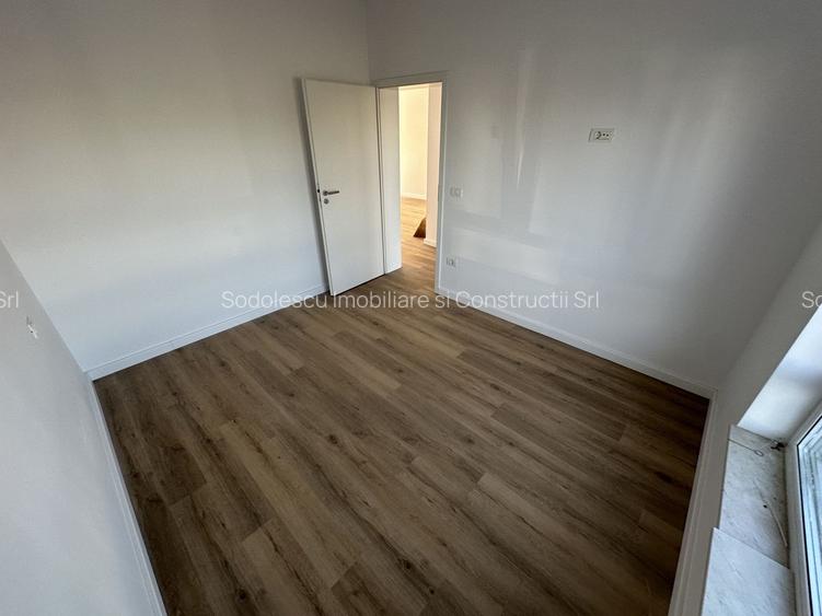 Duplex despartit prin spatiu tehnic - 22